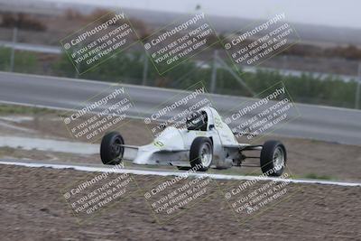 media/Nov-16-2025-CalClub SCCA (Sun) [[2975c16dfc]]/Group 2/Turn 9/